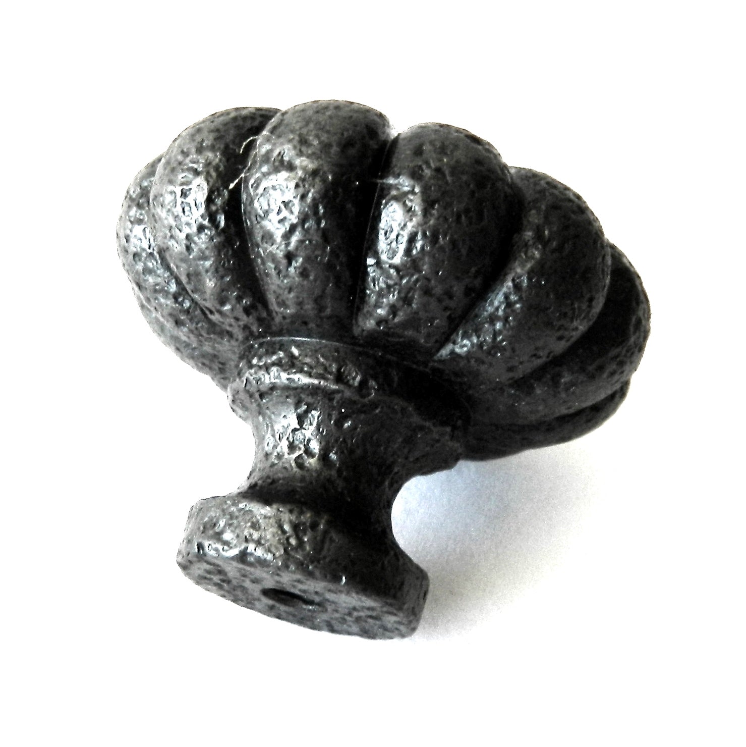 Ancient Treasures Rustic Hammered Floral Oil Rubbed Bronze 1 1/2" Pull Knob C011ORB