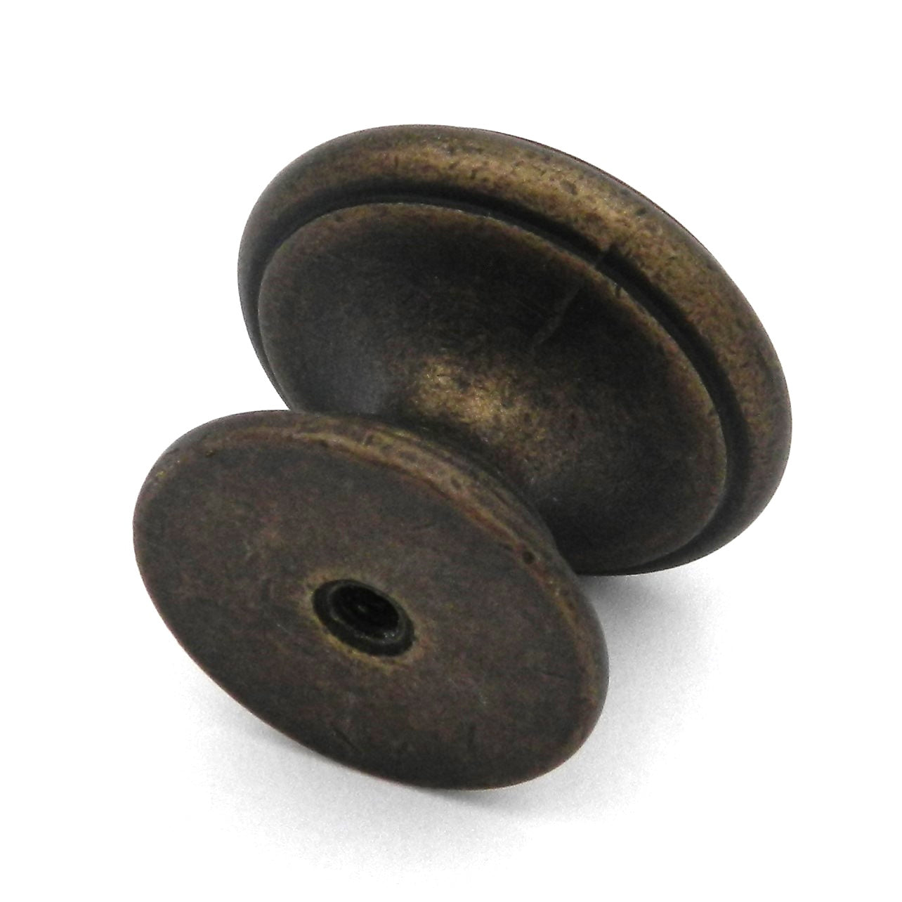 Liberty Avant Antique English Round 1 1/4" Knob P61603-AE-C